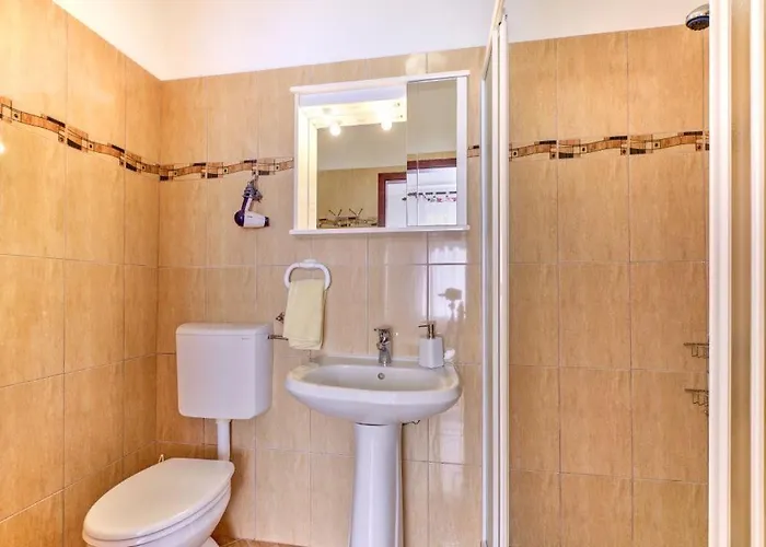 Sucic Διαμέρισμα *